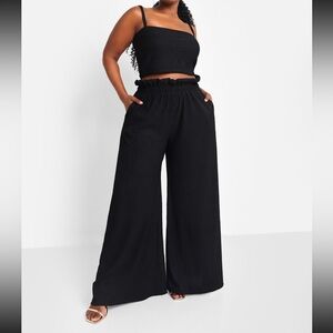 REBDOLLS black two piece set